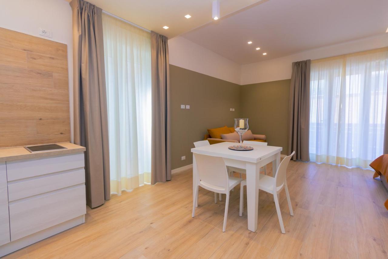 Domina Apartments Монополи Экстерьер фото