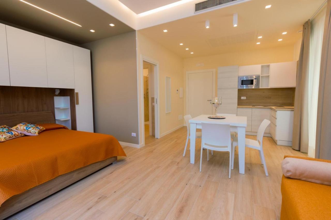 Domina Apartments Монополи Экстерьер фото