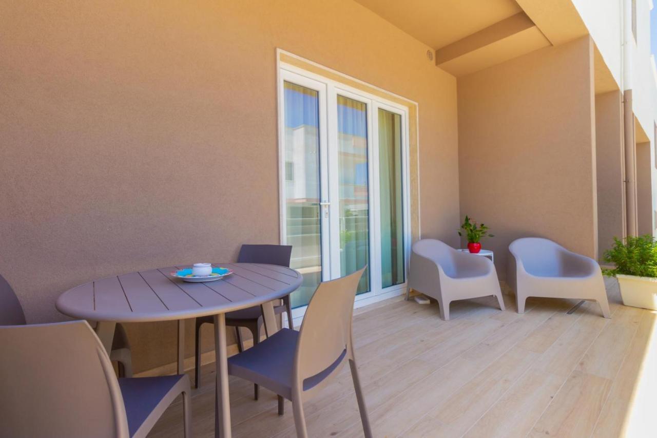Domina Apartments Монополи Экстерьер фото