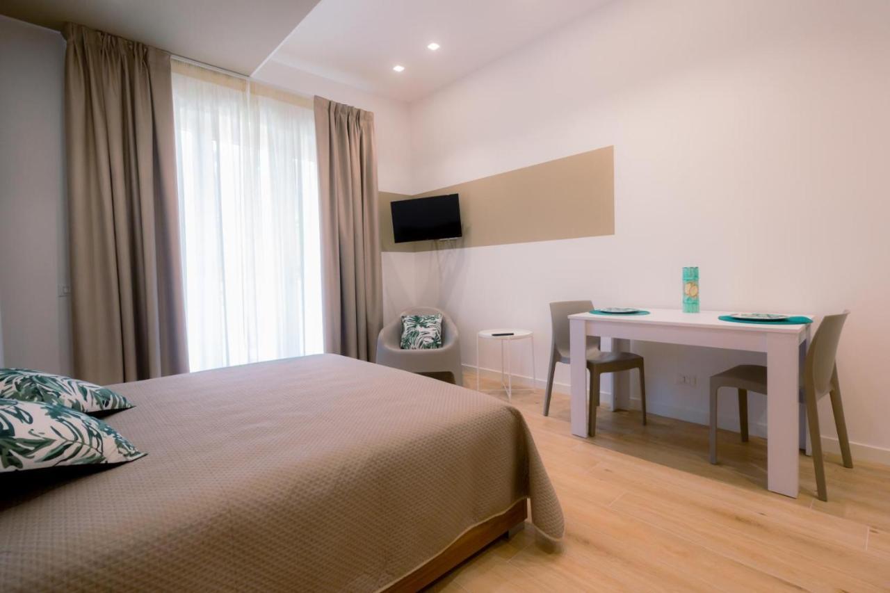 Domina Apartments Монополи Экстерьер фото