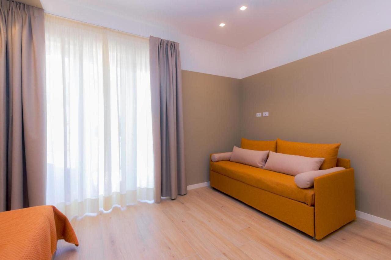 Domina Apartments Монополи Экстерьер фото