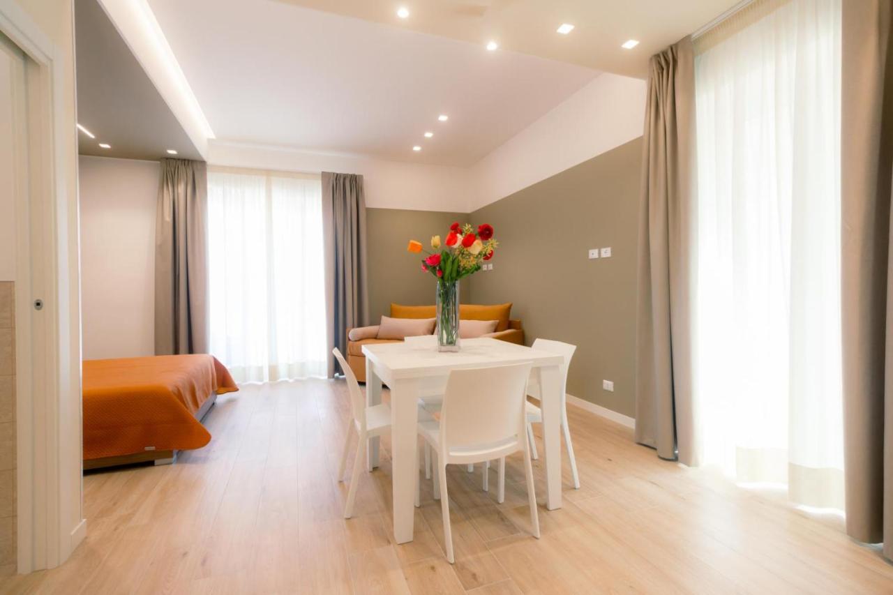 Domina Apartments Монополи Экстерьер фото