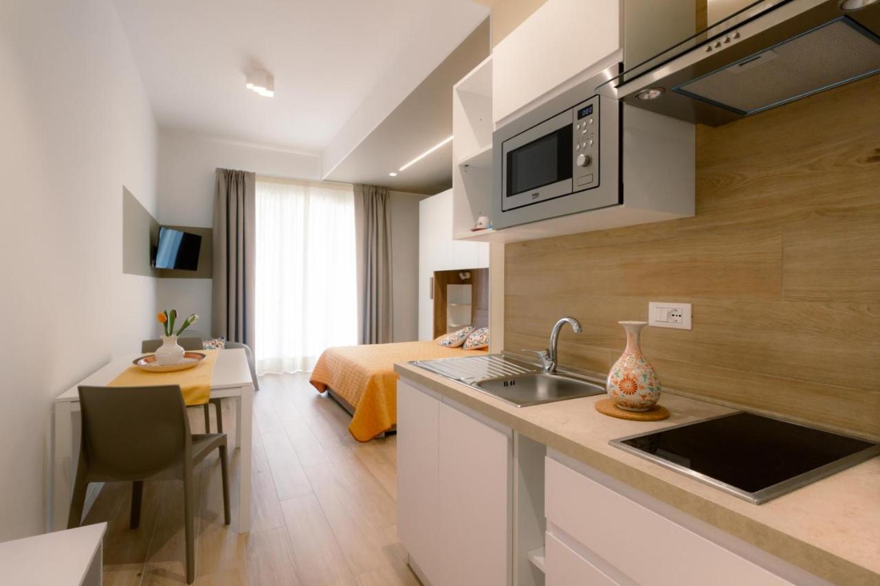 Domina Apartments Монополи Экстерьер фото